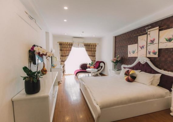 Executive Honeymoon Room