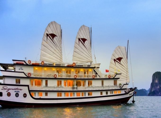 Halong Signature Cruise